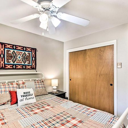 Main St Red River Ski Condo With Mountain View! Екстер'єр фото
