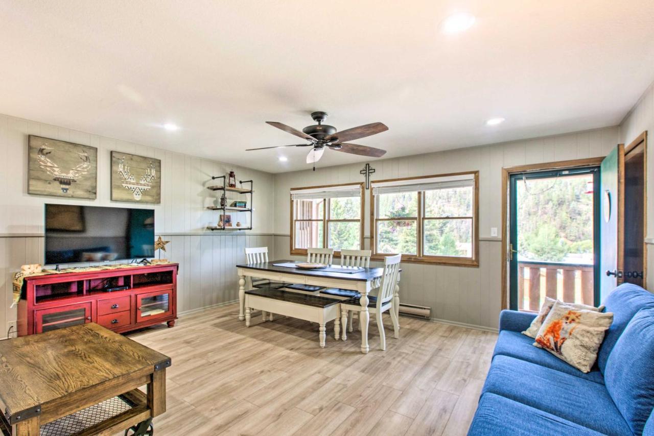 Main St Red River Ski Condo With Mountain View! Екстер'єр фото